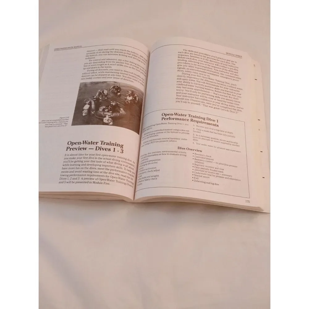 PADI Open Water Diver‎ Manual (1994 S.C. Book) Fun and Adventure of Scuba Diving